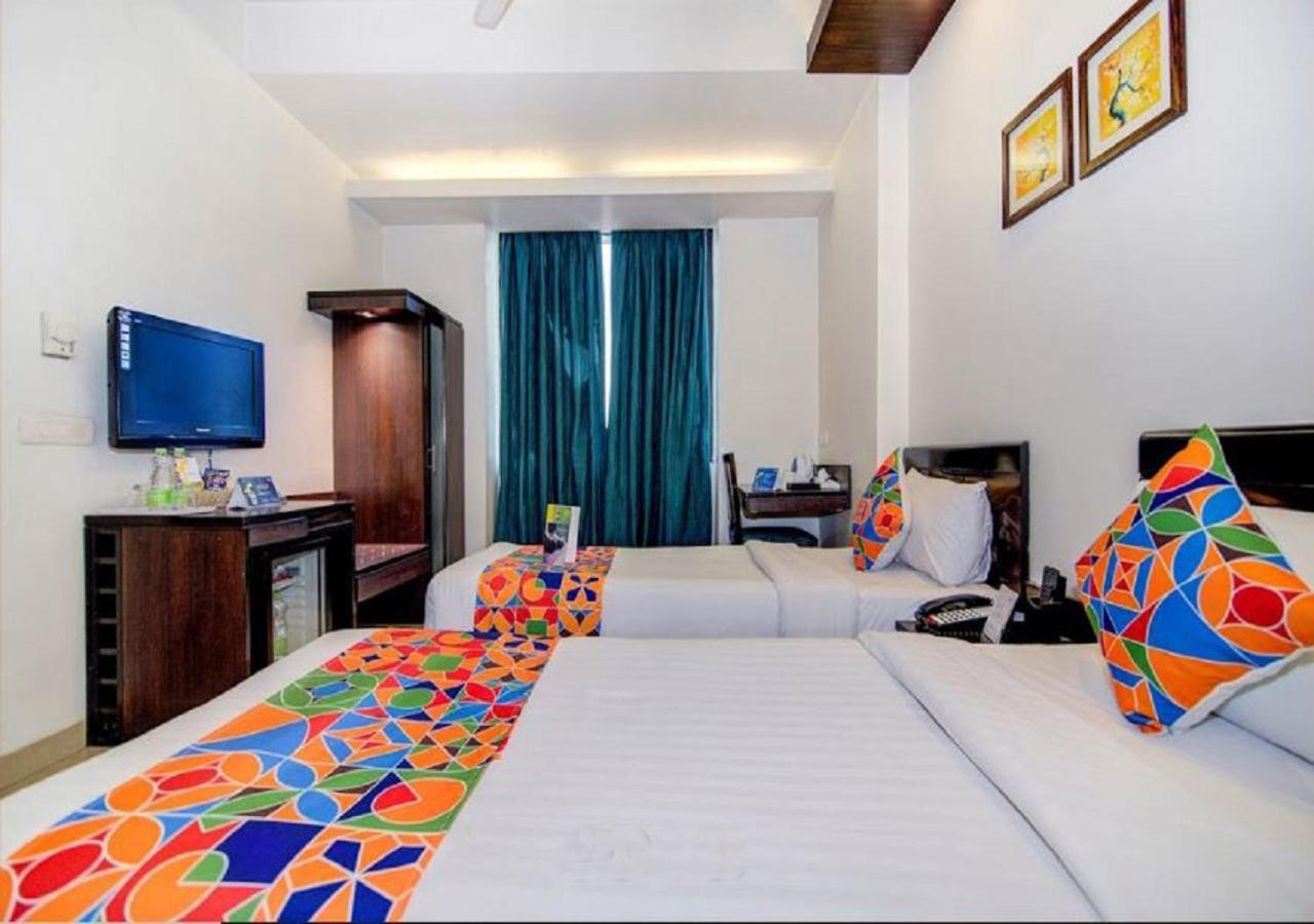 Hotel Rockland Panchsheel Enclave نيودلهي المظهر الخارجي الصورة